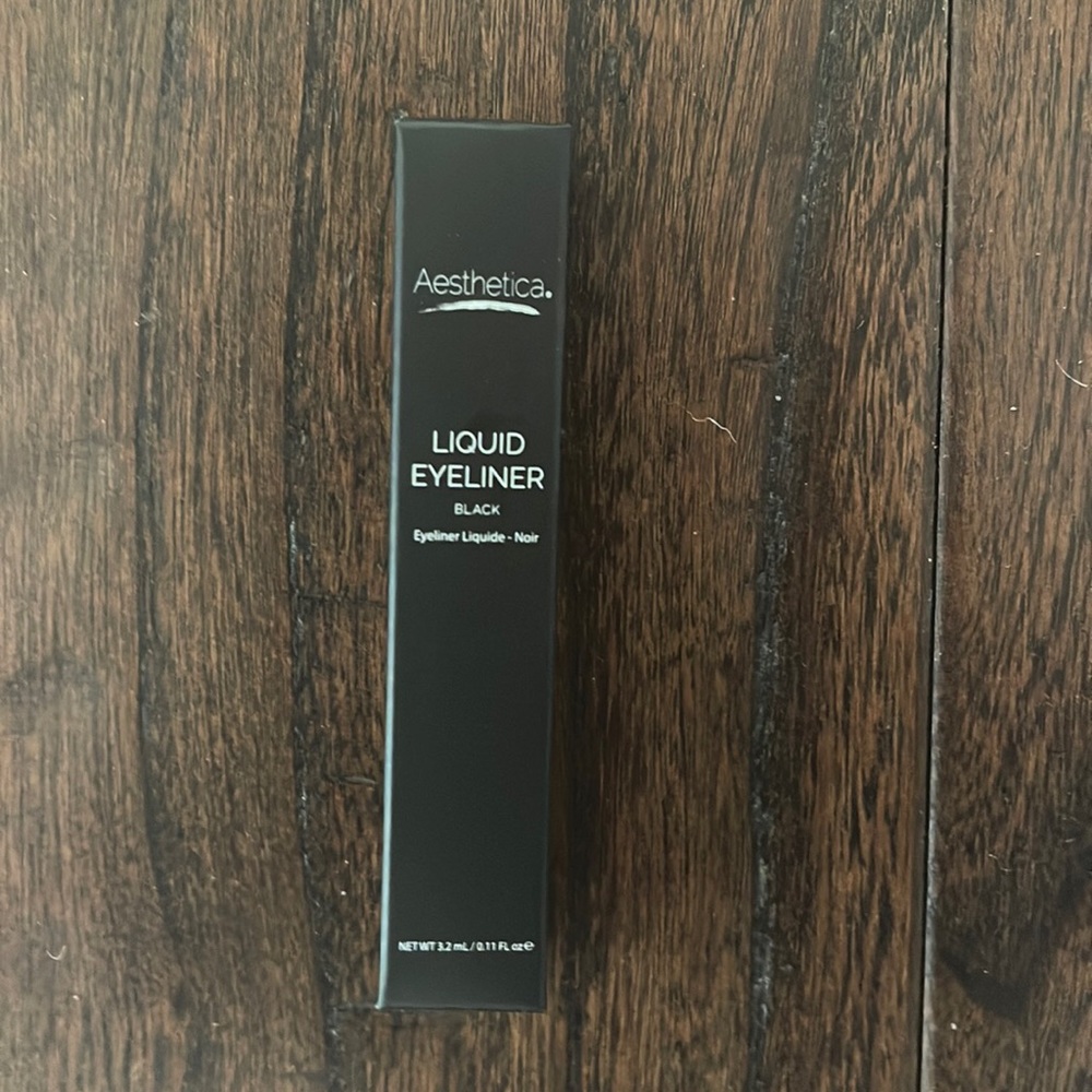 Aesrhetica Liquid Eyeliner
